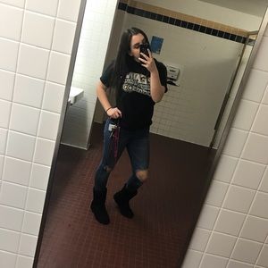 Meet your Posher, Angela